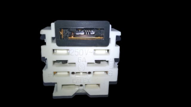 MR 4k Relé rozběhové kompresoru pro Calex