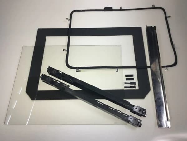 20004273 Sada pro opravu vnitřního skla dvířek trouby Bosch/Siemens