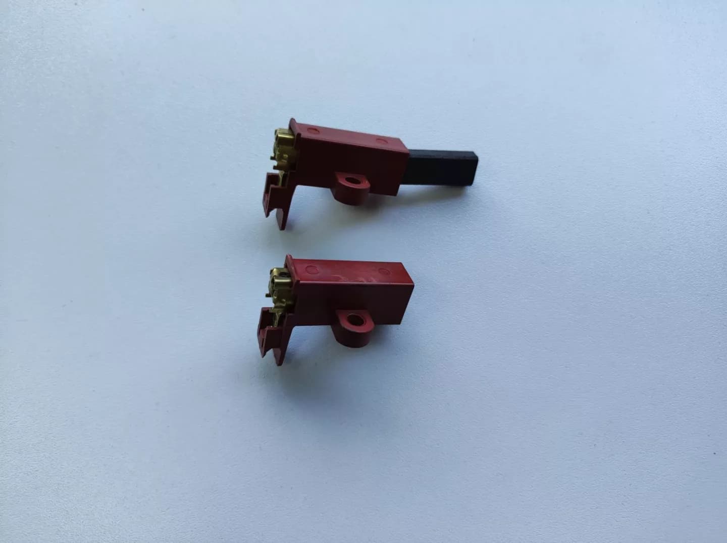 39153099 Uhlíky motoru AMETEK 6,3x11,3x29,5mm