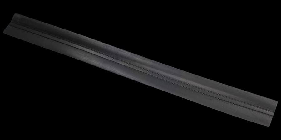 49027599 Těsnění spodní části dvířek pro myčky Candy Hoover