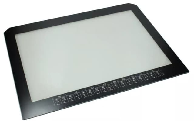 5551184046 Vnější sklo dveří pro mikrovlnné trouby AEG Electrolux Zanussi