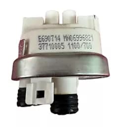 6996821 Tlakový spínač pro myčky nádobí Miele