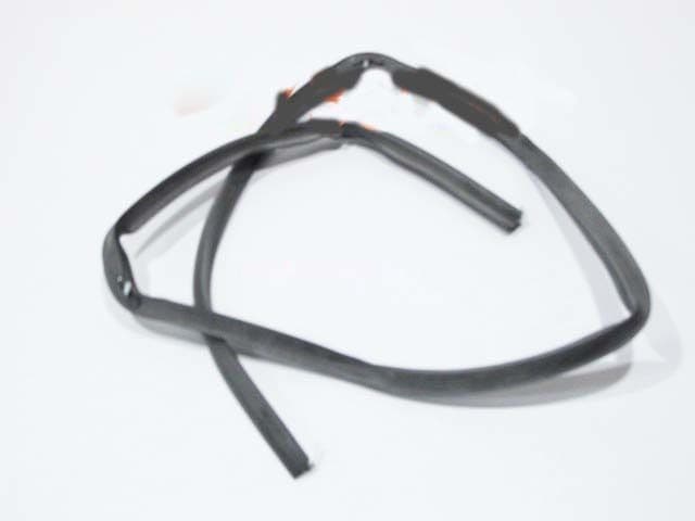 93736098 Těsnění dveří třístranné pro Candy Hoover