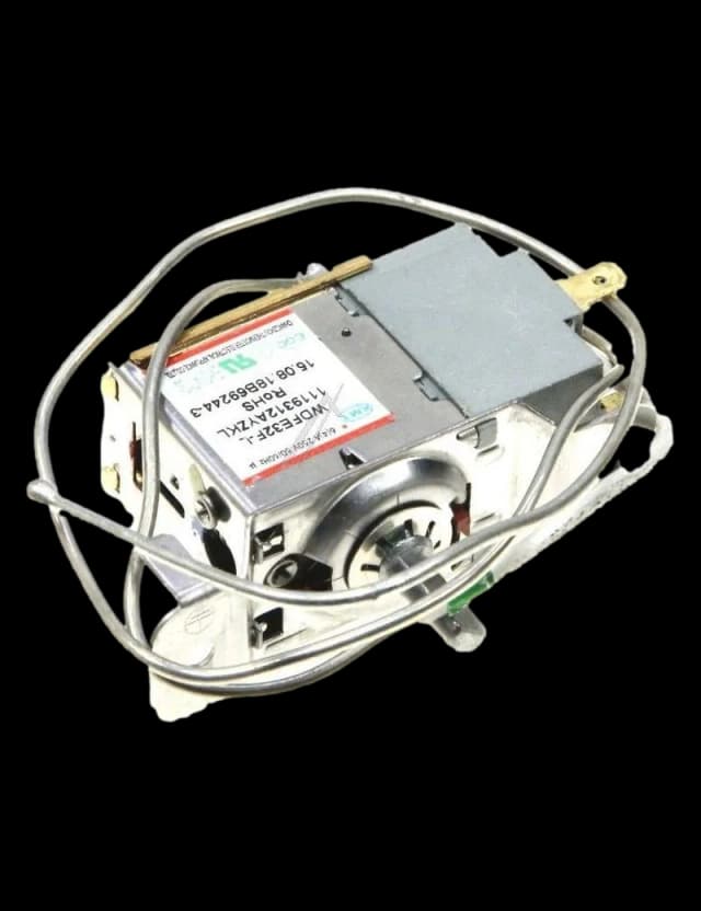 HK1063597 Termostat pro lednice Hisense