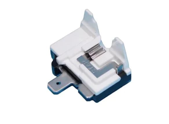 HK1946871 Relé pro lednice Hisense