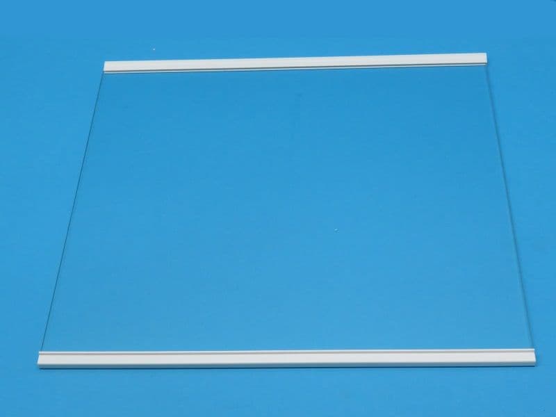 HK2004335 Police k lednici Hisense