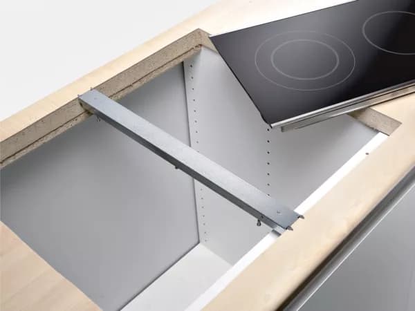 HZ394301 Spojovací lišta do varné desky Bosch Siemens