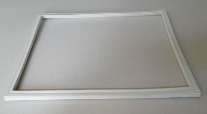 V372111-08 Těsnění dveří pro mrazničky Snaige